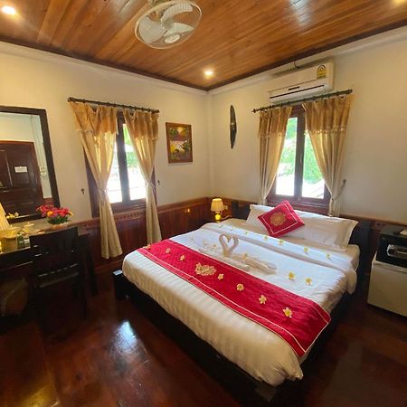 Golden Lotus Boutique Hotel Luang Prabang Exterior photo